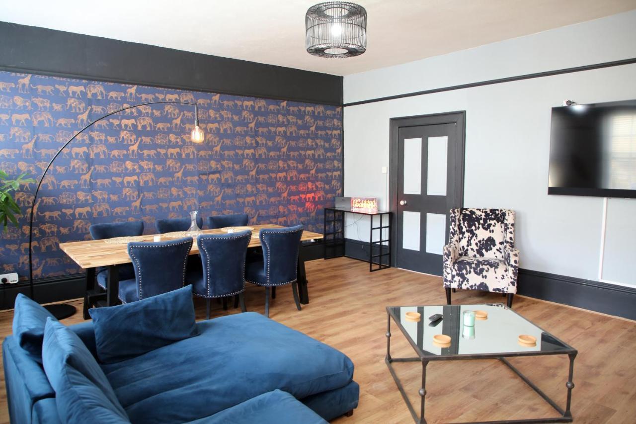 Luxury 3 Bed Apartment In The Heart Of Стамфорд Екстериор снимка