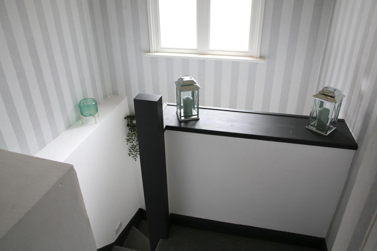Luxury 3 Bed Apartment In The Heart Of Стамфорд Екстериор снимка