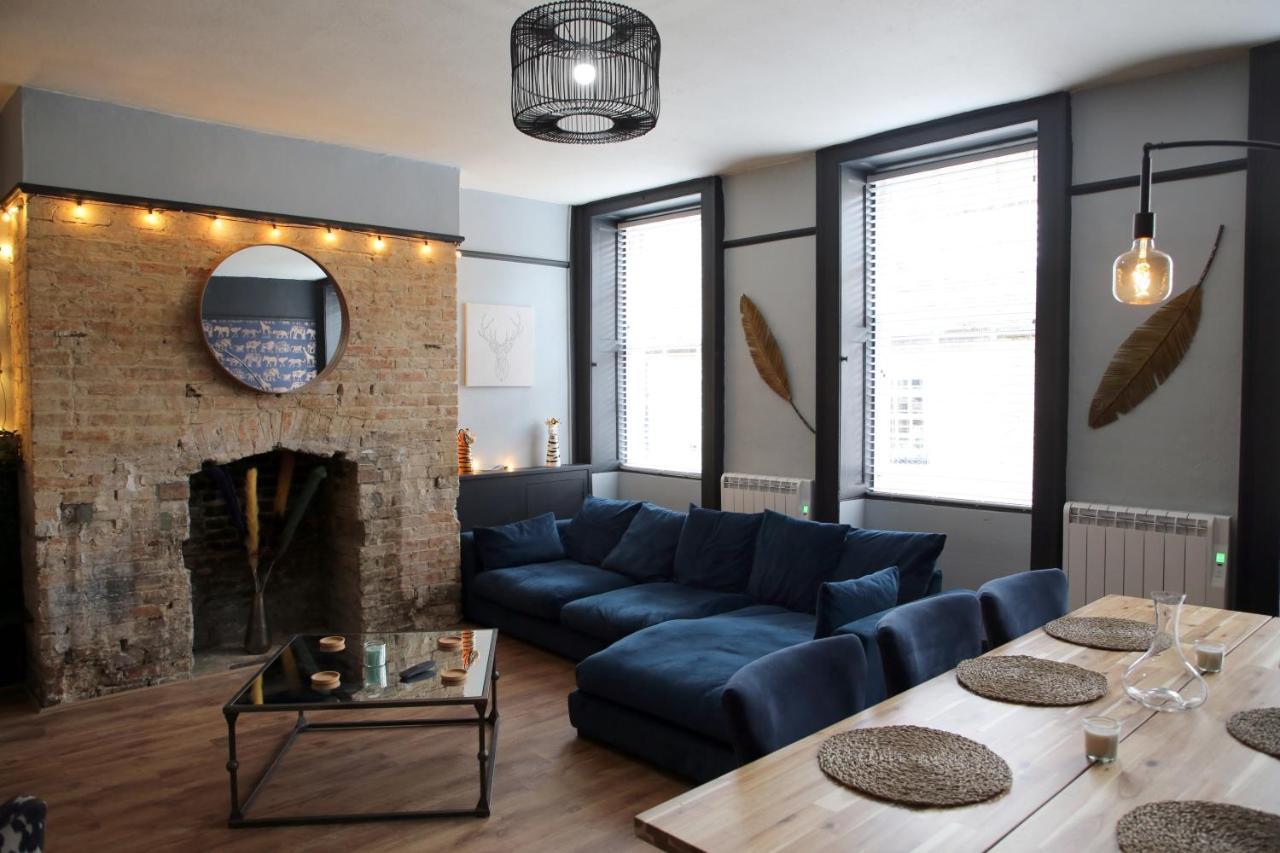 Luxury 3 Bed Apartment In The Heart Of Стамфорд Екстериор снимка